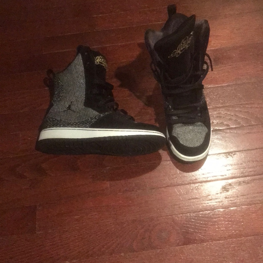 Jordan hightop boot shoes